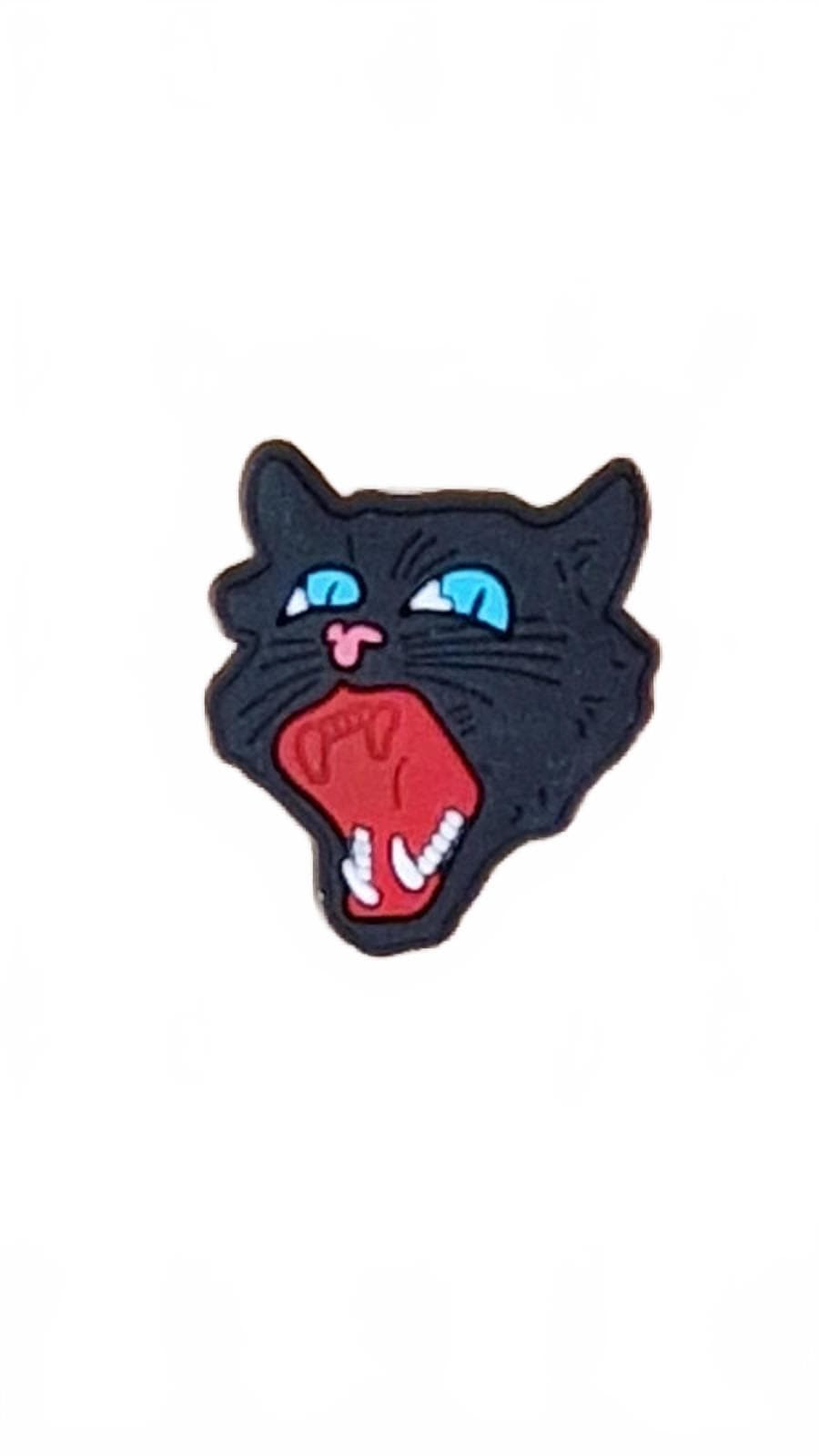 Black cat with blue eyes roaring Halloween shoe charm