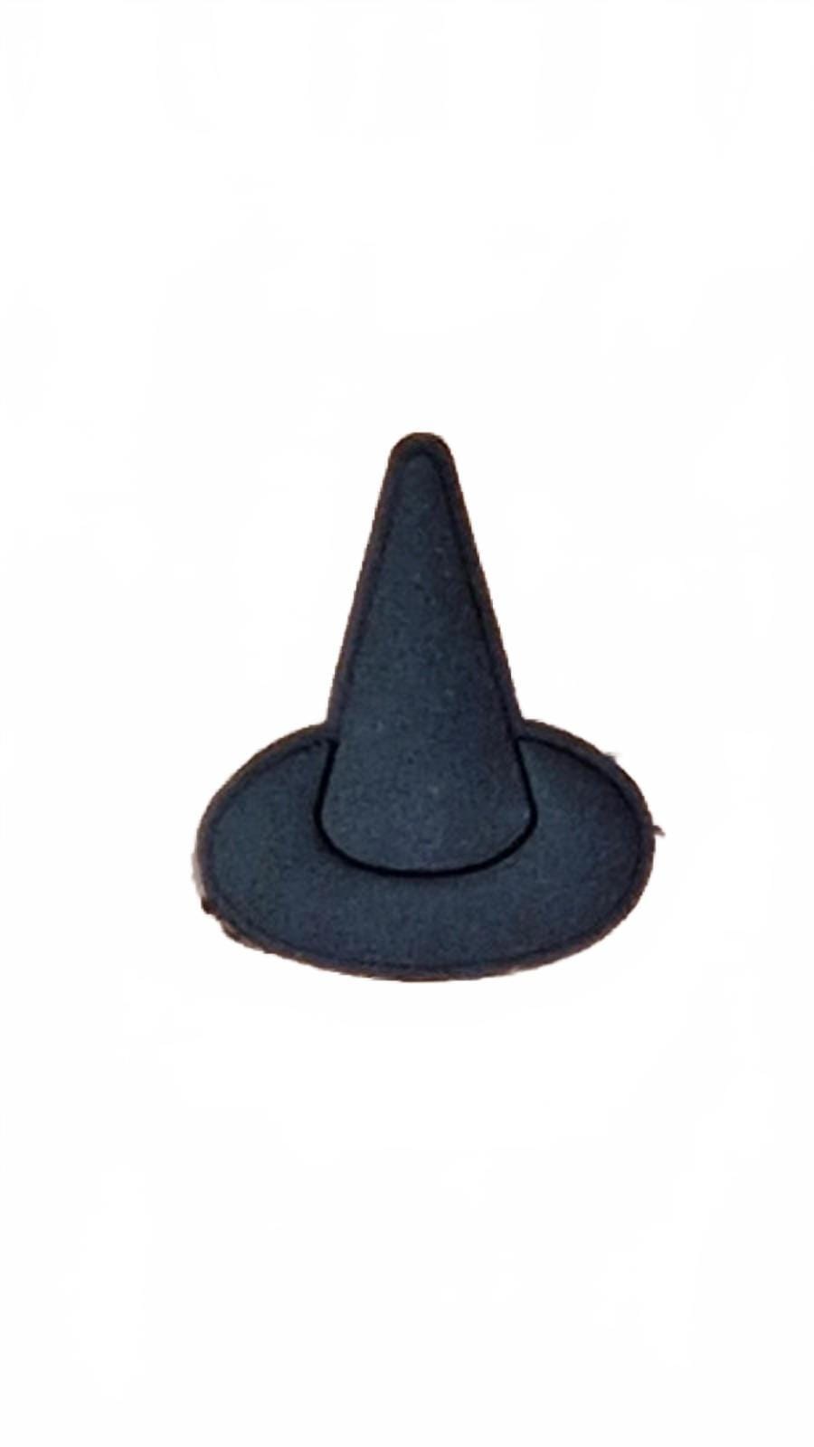 Black witches hat Halloween shoe charm
